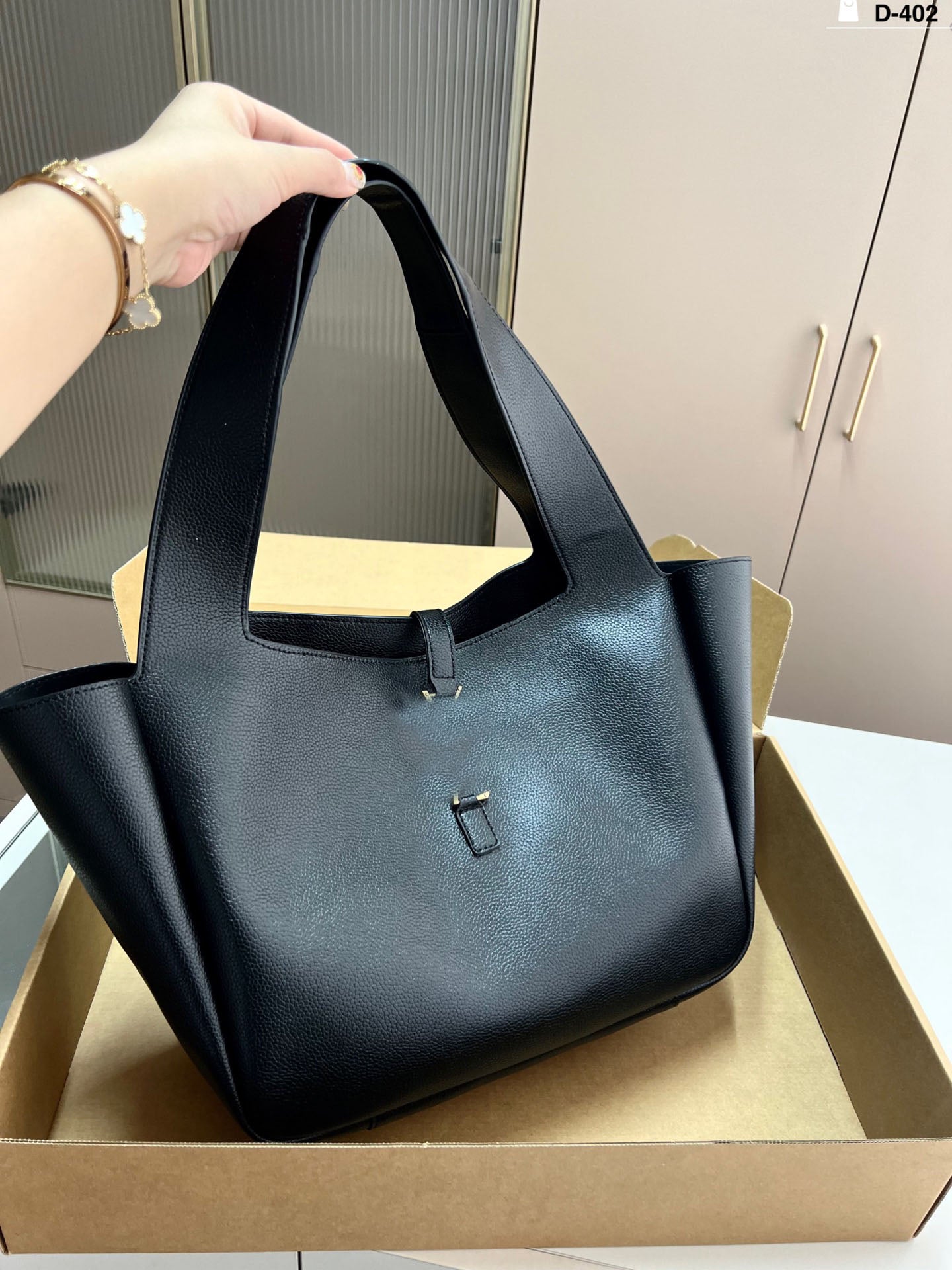 Women's New Joker Shopping Bag Large Capacity Portable Shoulder Bag