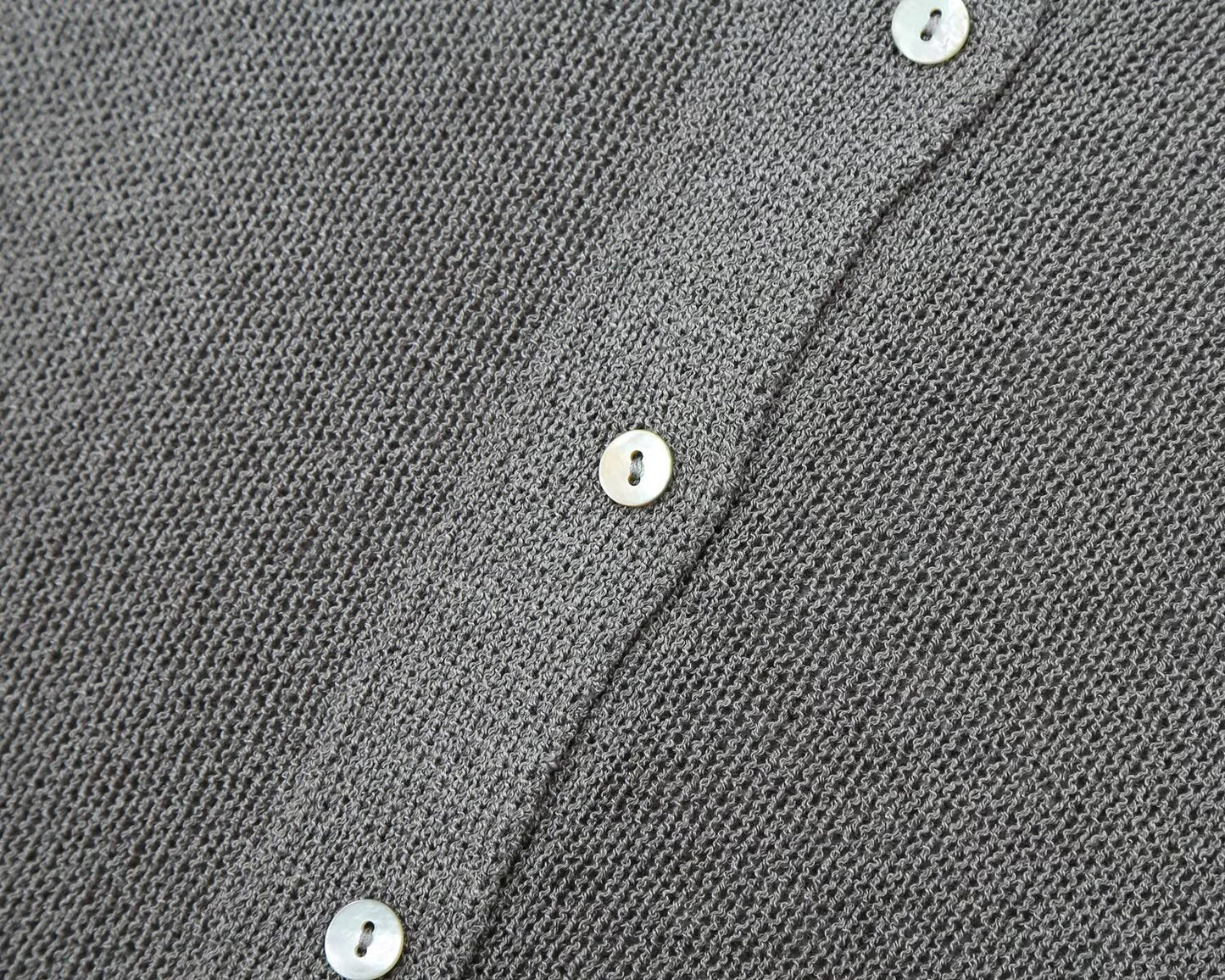 Women's round-necked button-up knit Coat