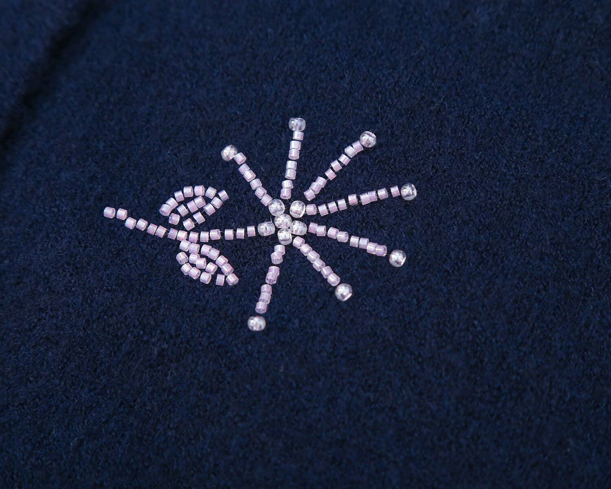Women's beaded decorative short sleeved knitted cardigan