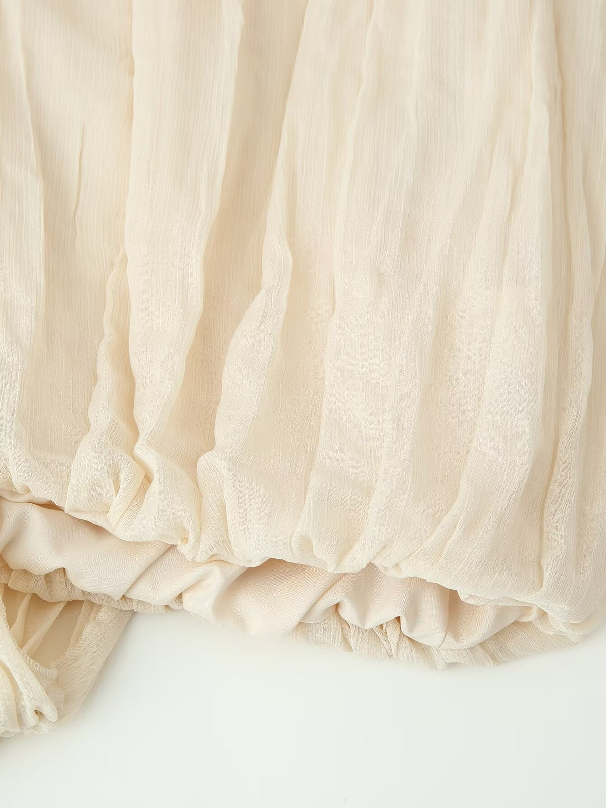 Women's new pleated long-sleeved shirt