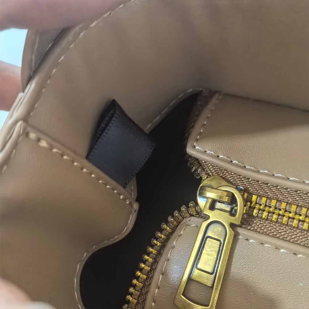Women's New Fashion Joker Large-capacity Letter Accessories Bucket Bag Slung Handbag