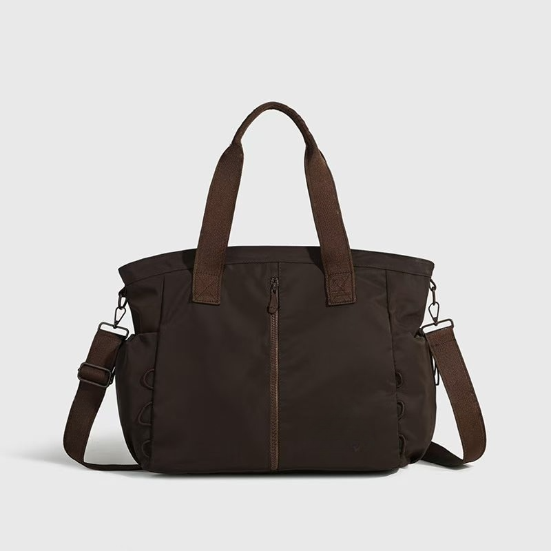 Women's new Joker large-capacity multi-pocket shoulder bag messenger bag