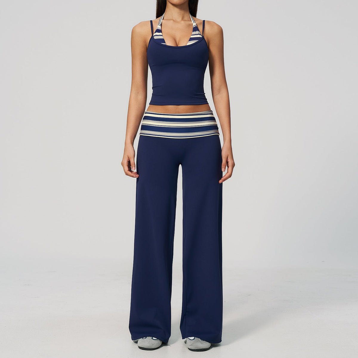 Women's new quick-drying yoga suit with sanding and turning over