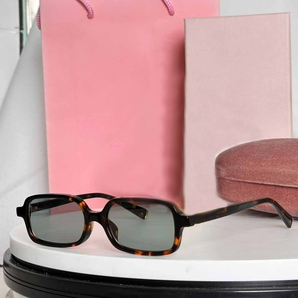 Women's new square frame sunglasses sunglasses