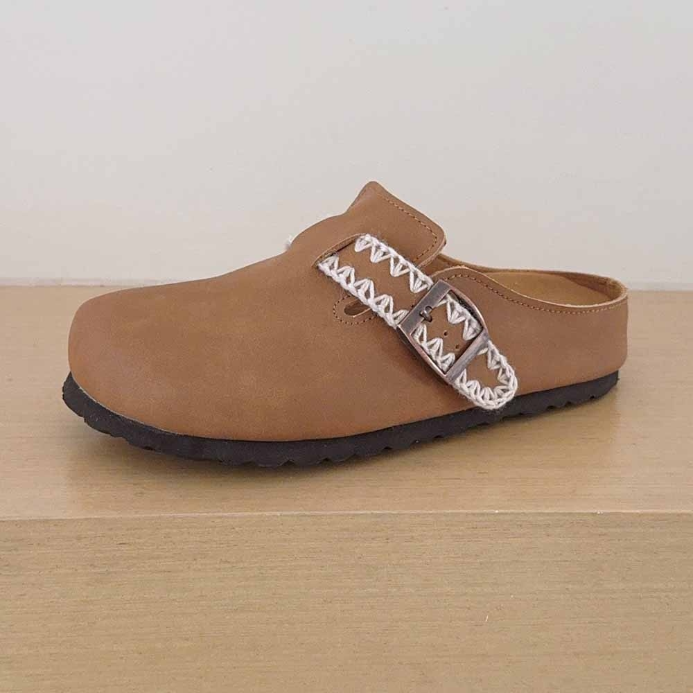 2026 women's new woven semi-trailer slippers have a shoe box