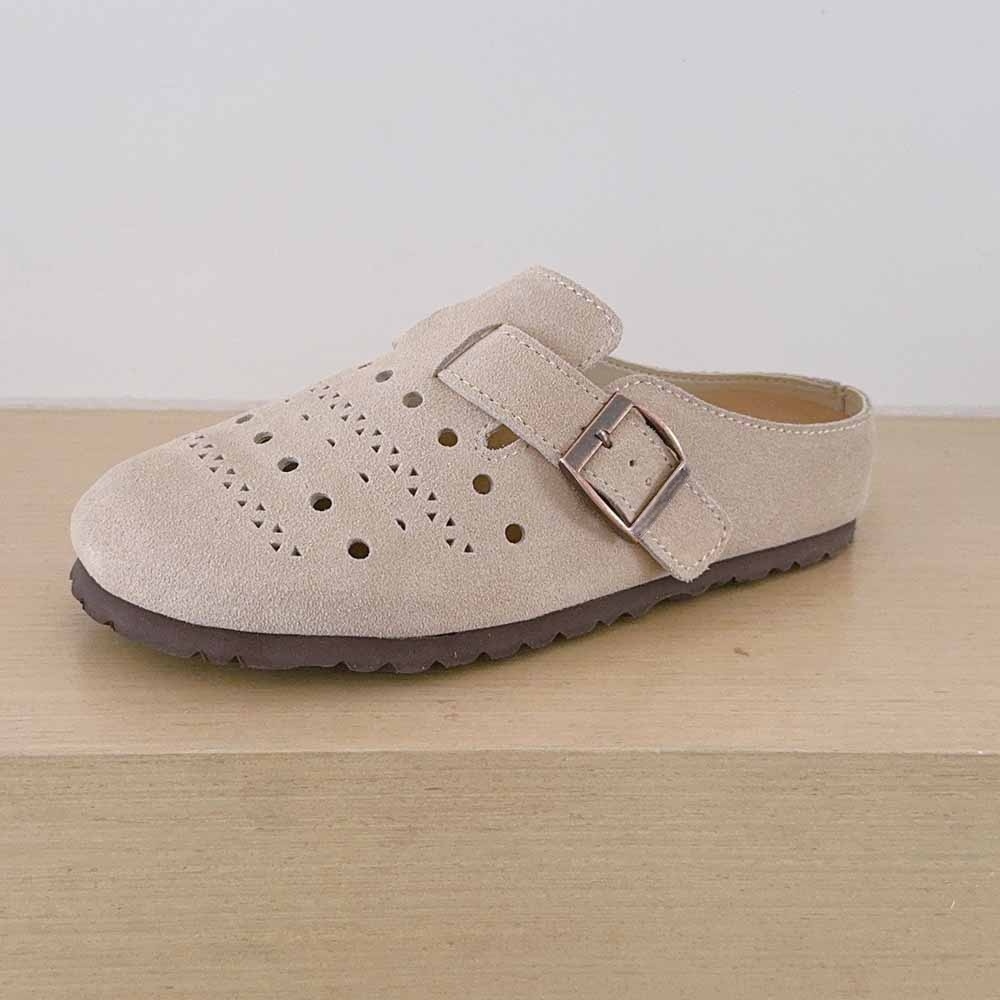 2026 women's new soft-soled hollow design slippers have a shoe box