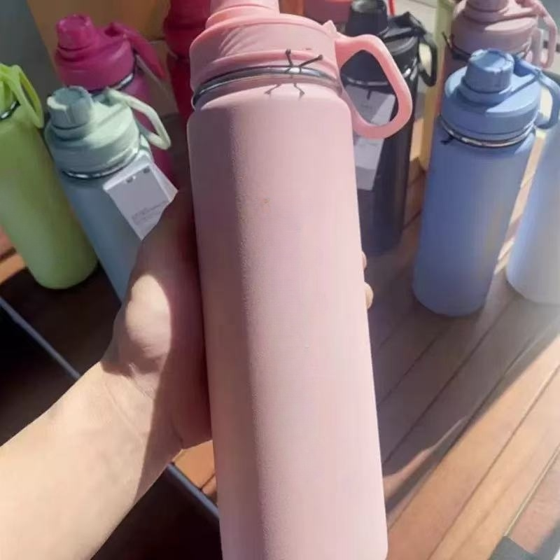 New leisure mug 710ml capacity sports kettle outdoor travel yoga pot water cup
