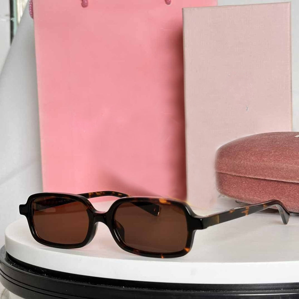 Women's new square frame sunglasses sunglasses