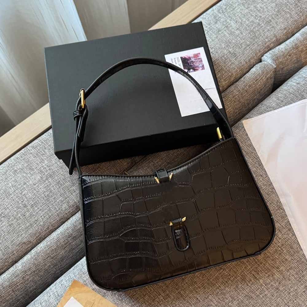 Women's New Fashion Joker Letter Accessories Adjustable Shoulder Strap Underarm Handbag